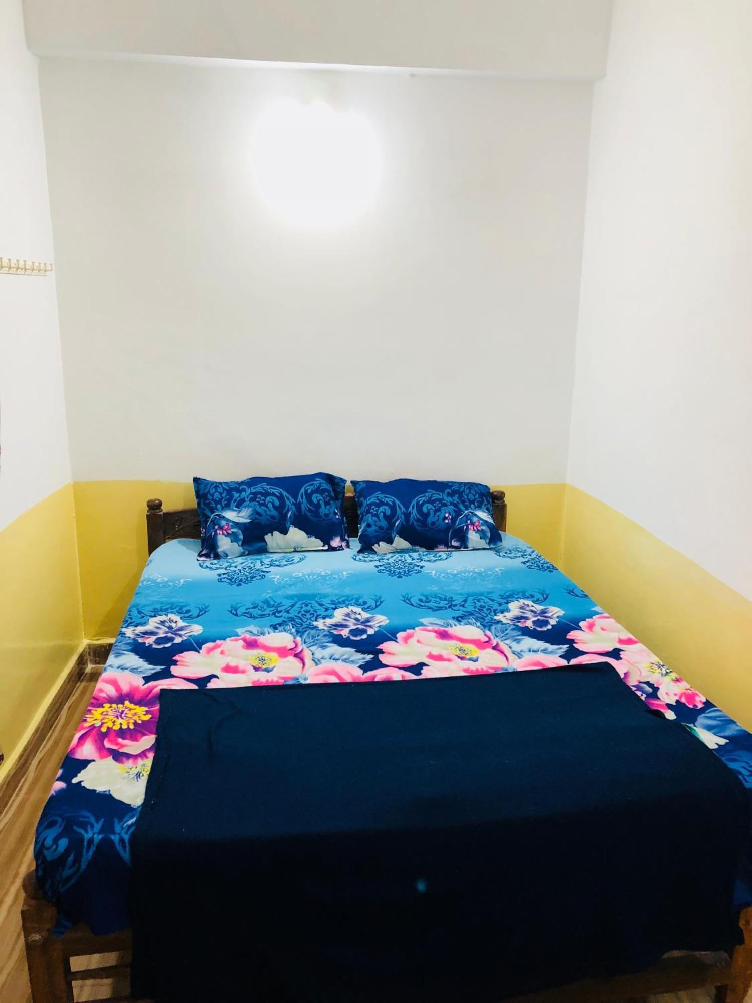 Blue Waves Guest House Calangute Exterior foto